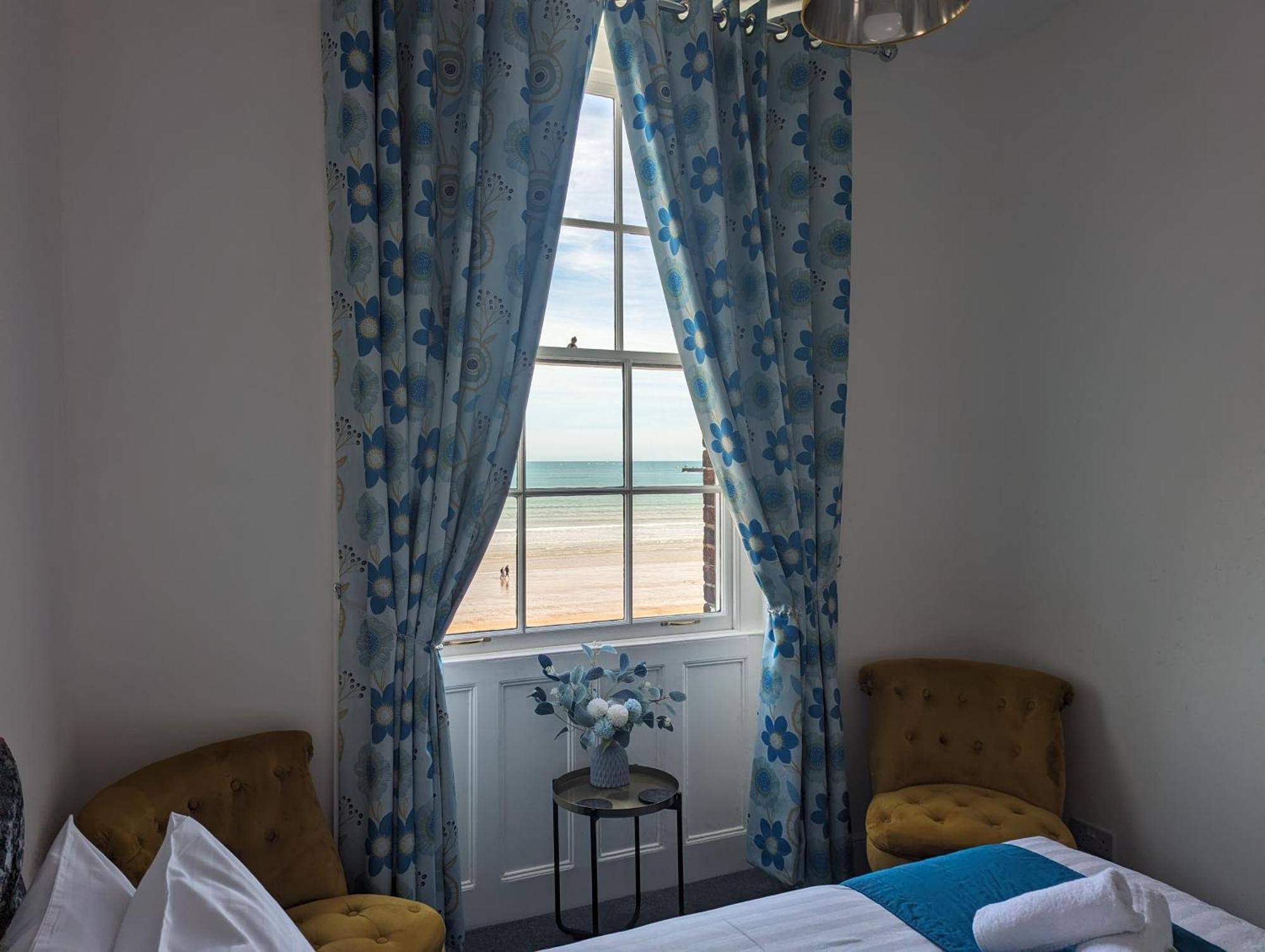 Acqua Gasthof Weymouth
