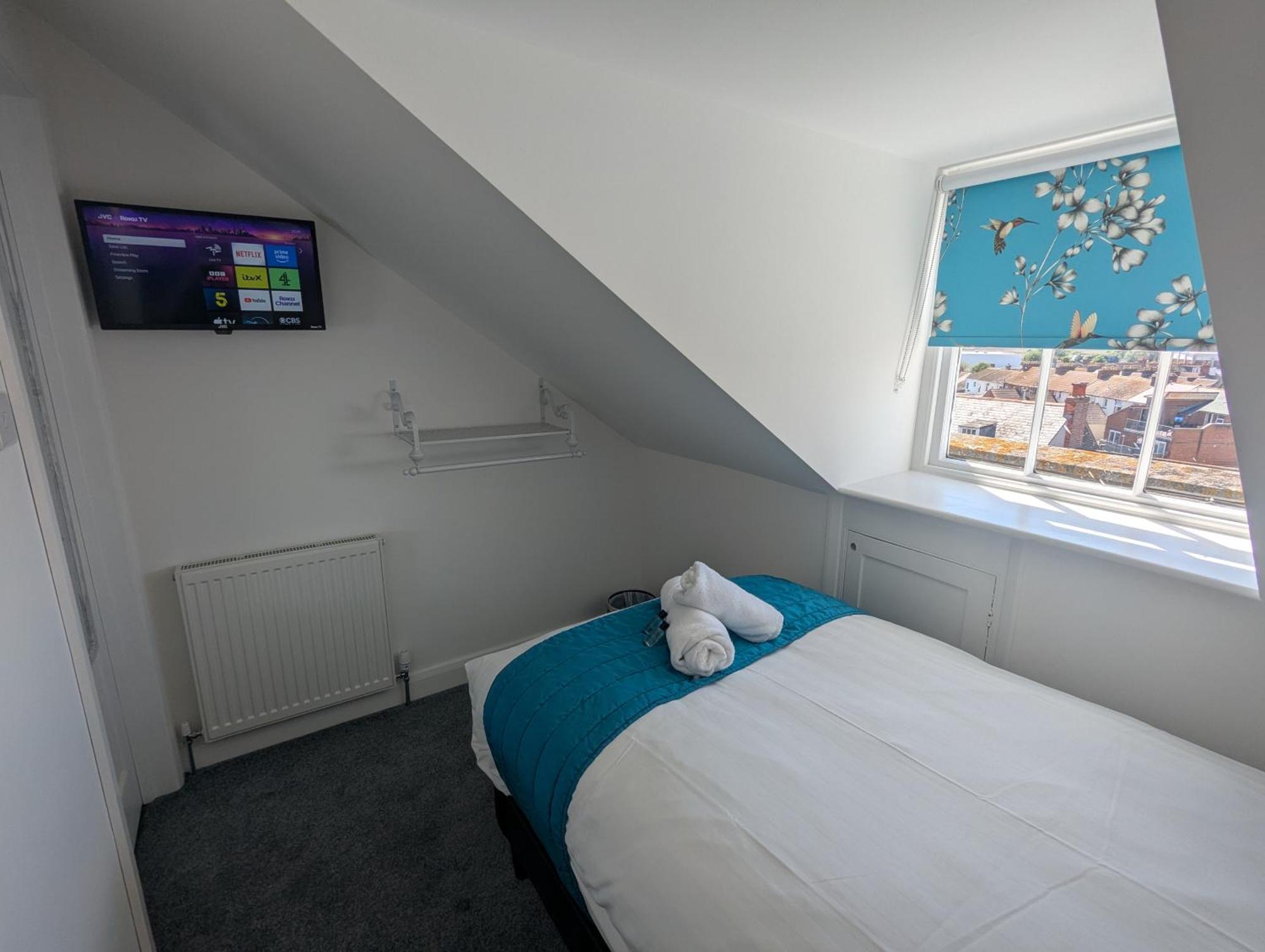 Acqua Y Bar 3* Weymouth